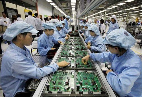 为何国内工厂越建越多,却陷入 用工荒 ,而外企是排队都想进