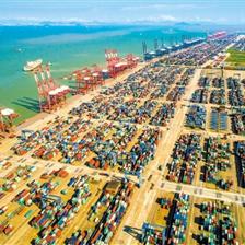航空:航线覆盖全球220航点航运:居内贸集装箱第一大港|航运|广州港|白云机场_新浪新闻